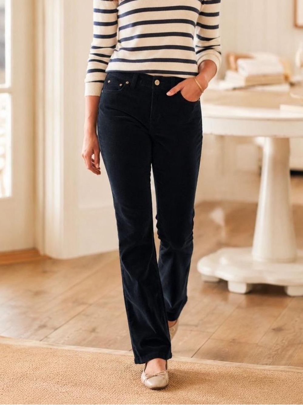 Vineyard Vines Fine-Wale Corduroy Trousers